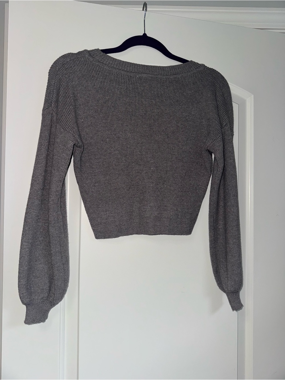 Cropped Button Cardigan - Picture 2 of 3